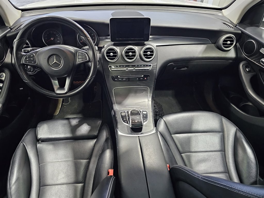 2016 Mercedes-Benz GLC GLC300 photo 5