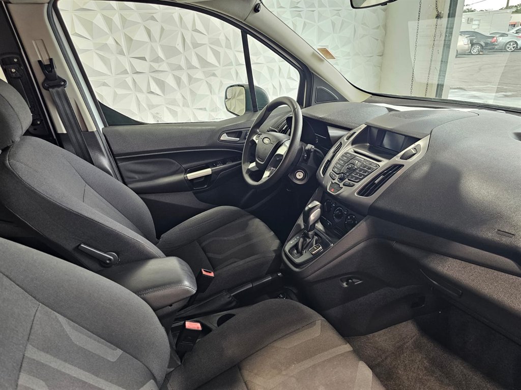 2015 Ford Transit Connect XLT photo 22