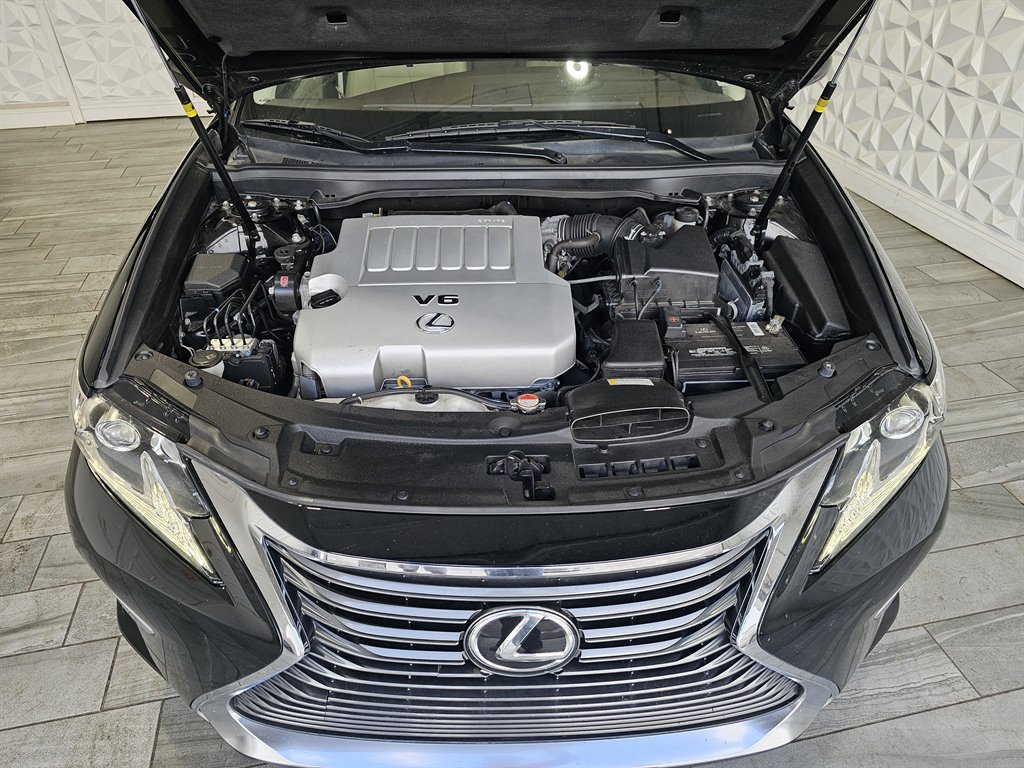 2016 Lexus ES 350 photo 9