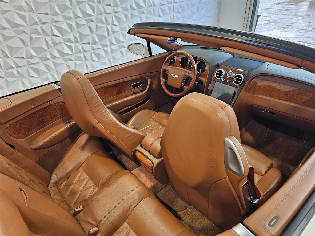 2008 Bentley Continental GTC Base photo 18