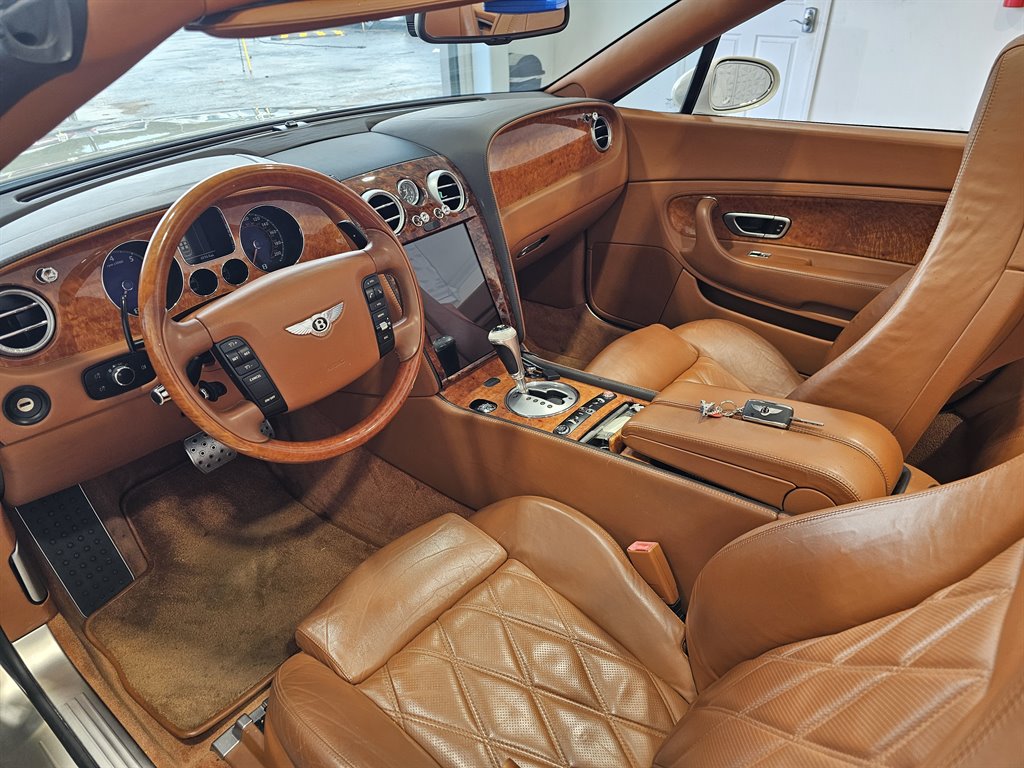 2008 Bentley Continental GTC Base photo 13