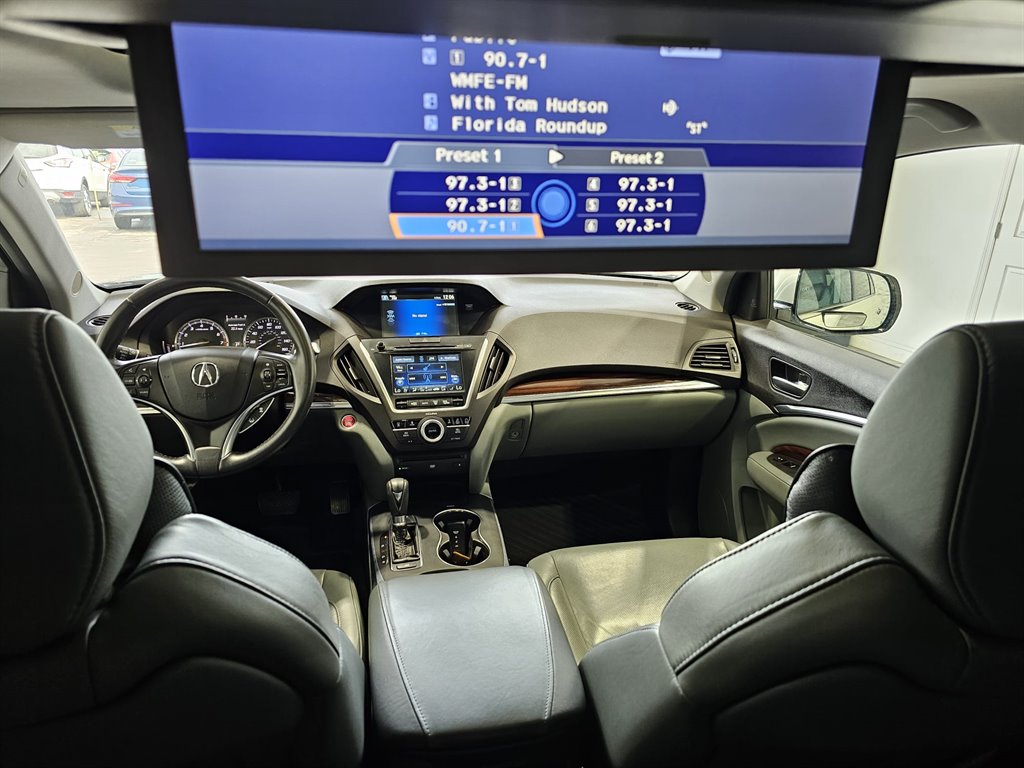 2015 Acura MDX Advance and Entertainment Package photo 25