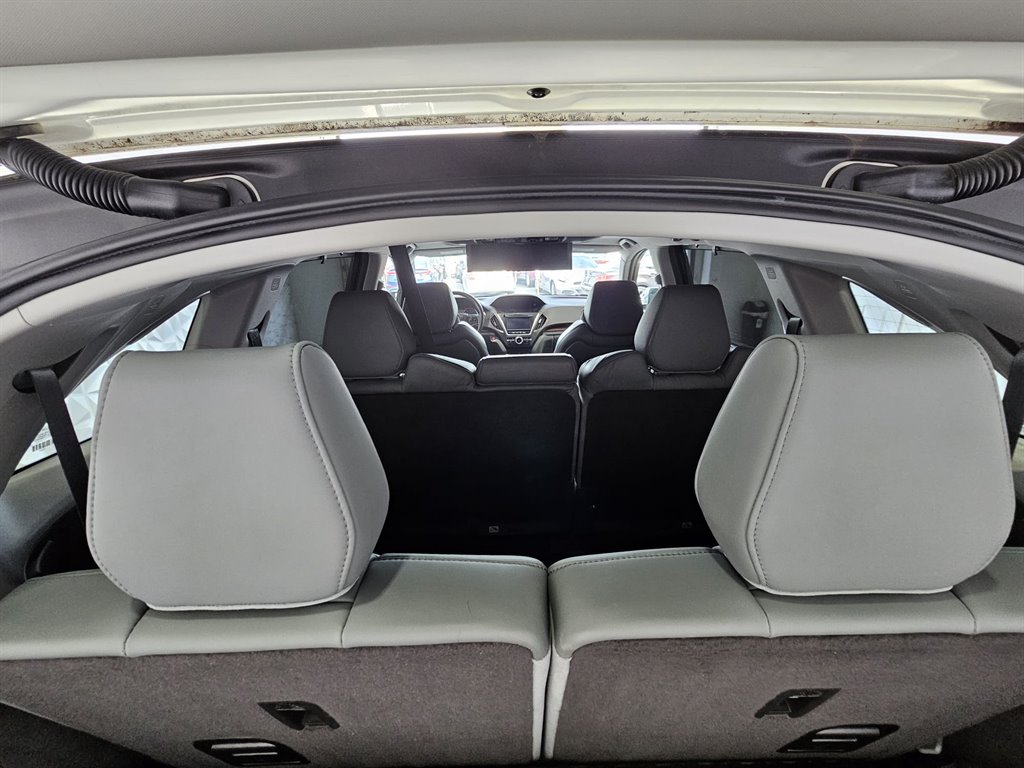 2015 Acura MDX Advance and Entertainment Package photo 21