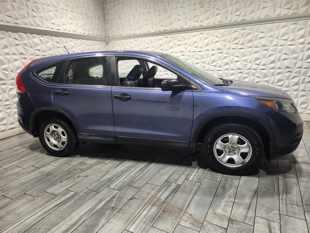 2014 Honda CR-V LX photo 3