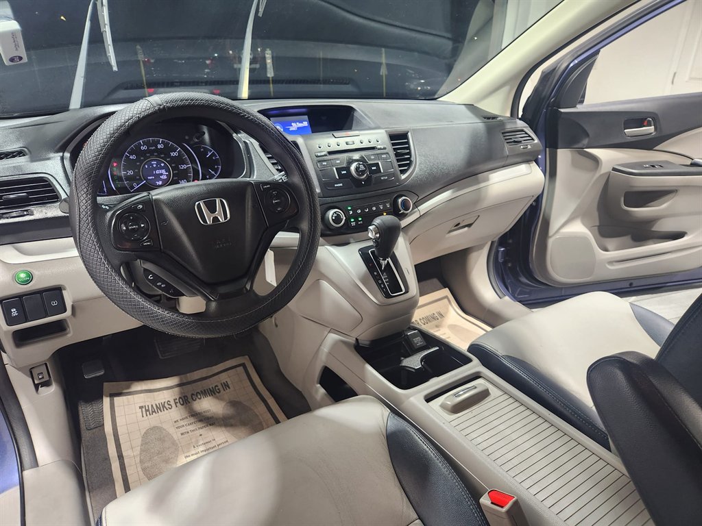 2014 Honda CR-V LX photo 18