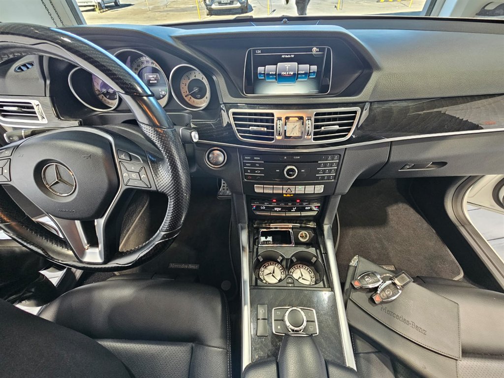 2016 Mercedes-Benz E-Class E350 Sport photo 26