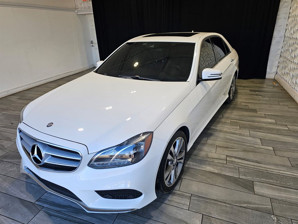 2016 Mercedes-Benz E-Class E350 Sport photo 3