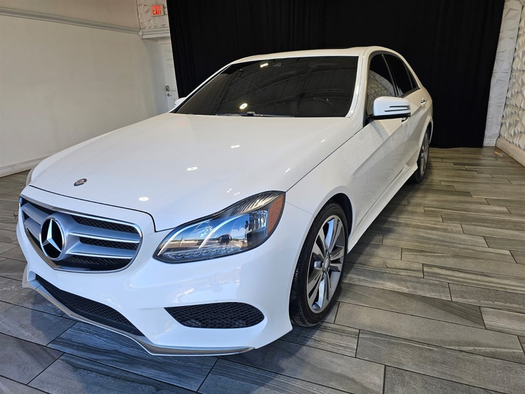 2016 Mercedes-Benz E-Class E350 Sport photo 2