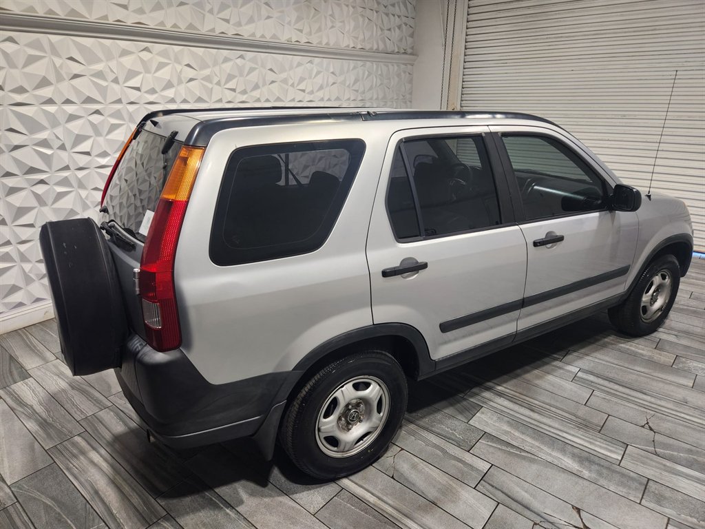 2002 Honda CR-V LX photo 10