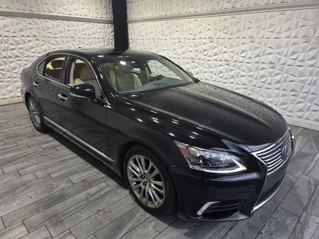 2015 Lexus LS Base
