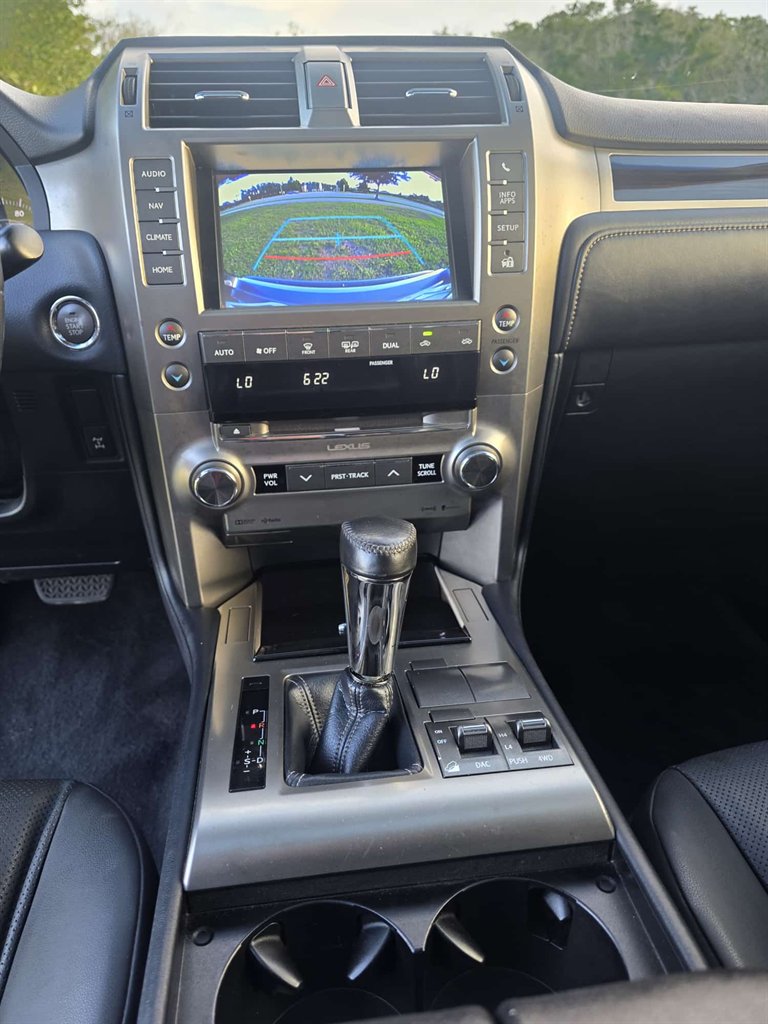 2017 Lexus GX Base - Photo 32