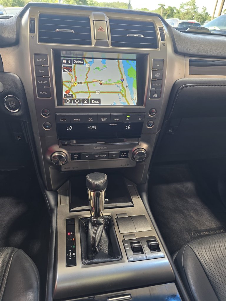 2017 Lexus GX Base - Photo 15