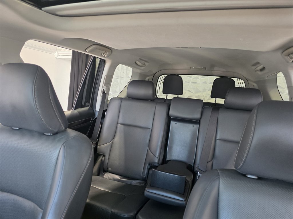 2017 Lexus GX Base - Photo 18