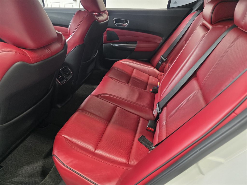 2018 Acura TLX Technology & A-SPEC Packages - Photo 16